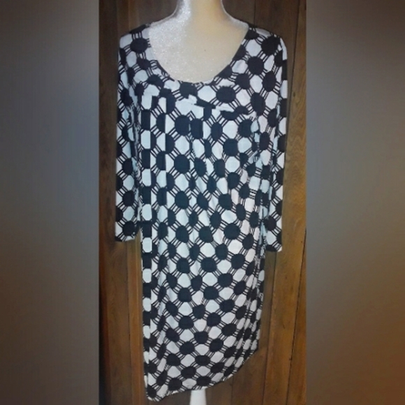 Womans Size Large Dress|Black&White Abstract Simply Chloe Daz - Picture 1 of 2